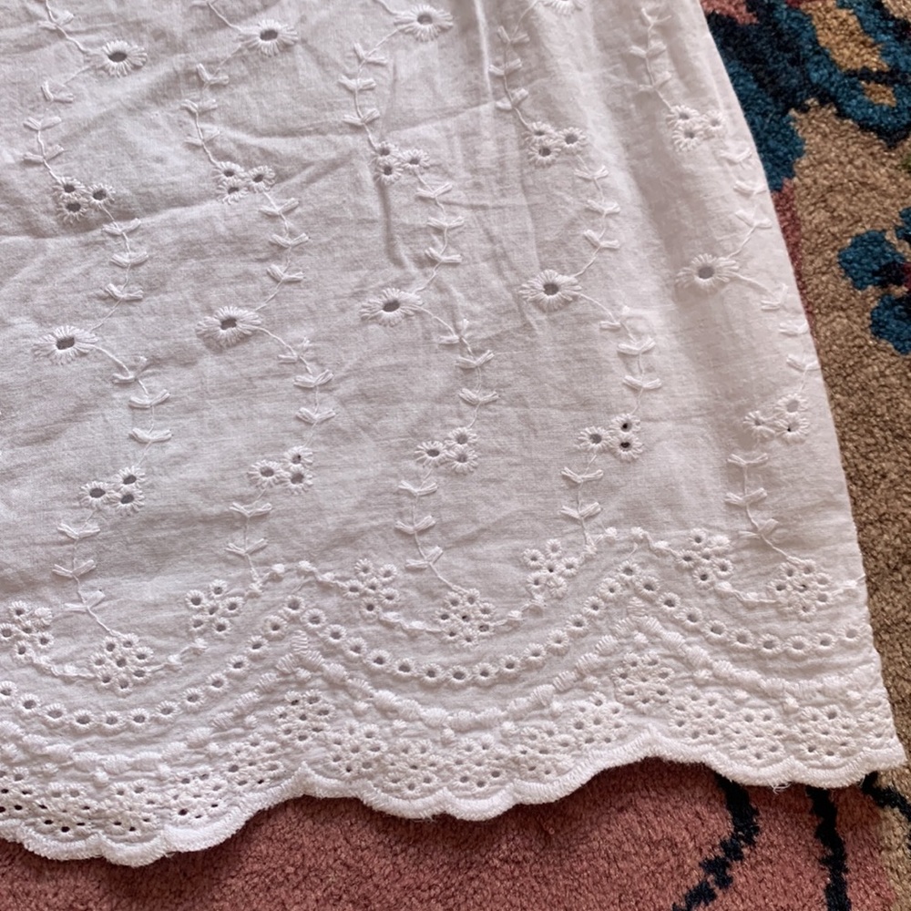 Lini Thora Voile Eyelet Top Xs Flutter Sleeve Top… - image 4